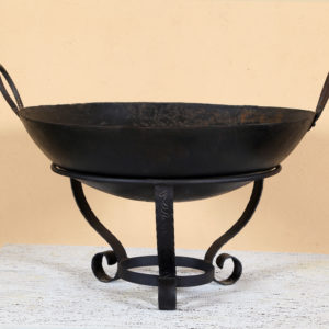 Kangna Stand and Planter